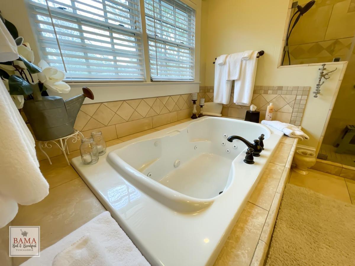 Bama Bed And Breakfast - Magnolia Family Suite Tuscaloosa Exterior photo